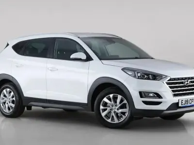 Used Hyundai Tucson SE 177 HP (130 kW) 2019 White SUV