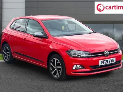 Usado VW Polo Beats 80 CV (58 kW) 2021 Rojo Utilitario