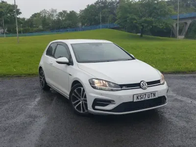 Used VW Golf VII R-line 150 HP (110 kW) 2017 White Hatchback