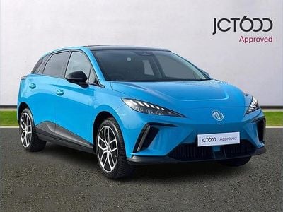 Used MG MG4 EV Trophy 180 kW (245 HP) 2025 Blue Hatchback