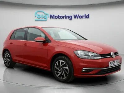 Used VW Golf VII Match 116 HP (85 kW) 2019 Red Hatchback