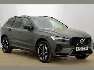 Used Volvo XC60 Ultra 449 HP (330 kW) 2025 Green SUV