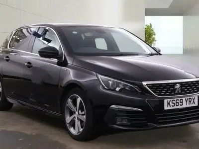 Usado Peugeot 308 GT-line 130 HP (95 kW) 2019 Preto Citadino