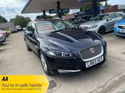 Used Jaguar XF Luxury 2013 Blue Estate