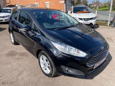 Used Ford Fiesta Zetec 82 HP (60 kW) 2016 Black Hatchback
