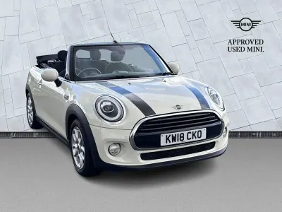 Usado Mini Cooper 134 HP (98 kW) 2018 Branco Citadino