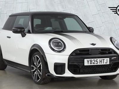 Used Mini Cooper Hatch 113 kW (154 HP) 2025 White Hatchback