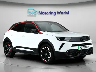 Used Vauxhall Mokka SRi 100 kW (136 HP) 2022 White SUV