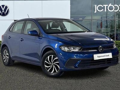 Used VW Polo Life 95 HP (69 kW) 2023 Blue Hatchback