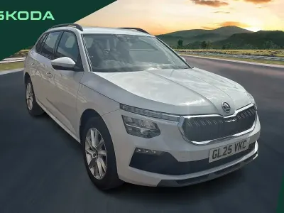 Käytetty Skoda Kamiq SE 115 HP (84 kW) 2025 Valkoinen Katumaasturi