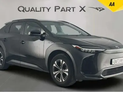 Usado Toyota bZ4X 150 kW (204 HP) 2024 Preto SUV