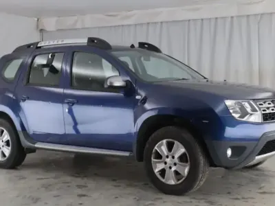 Used Dacia Duster Lauréate 125 HP (91 kW) 2016 Blue SUV