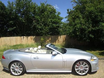Jaguar XKR