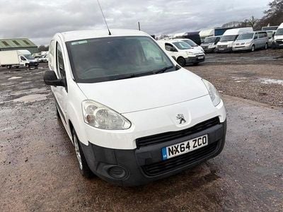 White Used 2014 Peugeot Partner S MPV | £2,495 (Fair price)