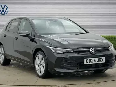 Używany VW Golf VIII Match 272 KM (200 kW) 2025 Czarny Hatchback