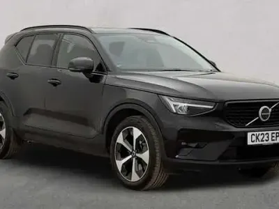 Second-hand Volvo XC40 Ultimate 197 CP (144 kW) 2023 Negru SUV