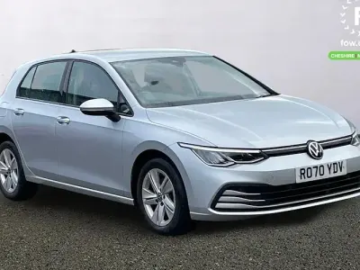 Used VW Golf VIII Life 150 HP (110 kW) 2023 Hatchback