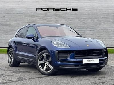 Used Porsche Macan 261 HP (191 kW) 2024 Blue SUV