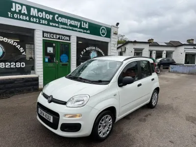 Używany Fiat Panda Easy 69 KM (50 kW) 2014 Biały Hatchback