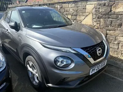 Używany Nissan Juke N-Connecta 114 KM (83 kW) 2020 Szary SUV