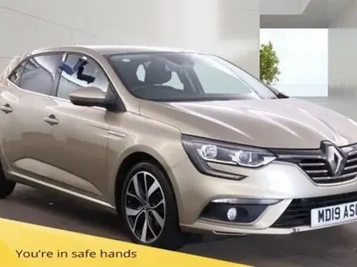 Used Renault Mégane IV Iconic 140 HP (102 kW) 2019 Beige Hatchback