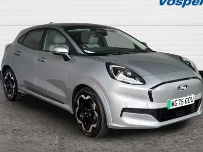 Begagnad Ford Puma Gen-E Premium 124 kW (169 HK) 2025 SUV