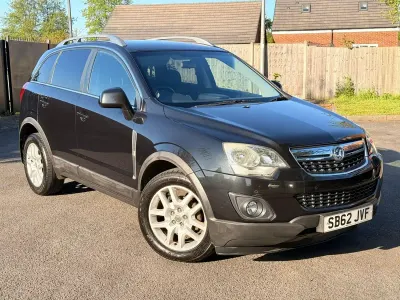 Second-hand Vauxhall Antara 184 CP (135 kW) 2012 Negru SUV