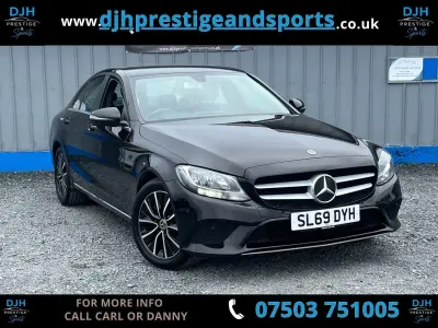 Używany Mercedes C200 SE 2019 Czarny Sedan/Limuzyna