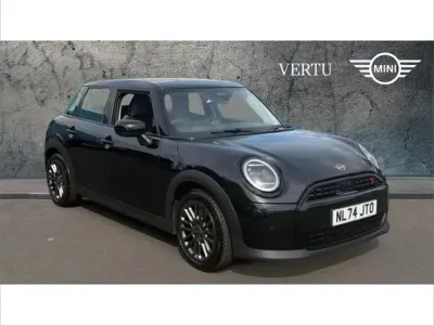 Used Mini Cooper Classic 204 HP (150 kW) 2024 Black Hatchback
