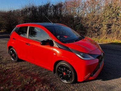 Orange Used 2015 Toyota Aygo X-cite Hatchback | £3,975 (A bit pricey)