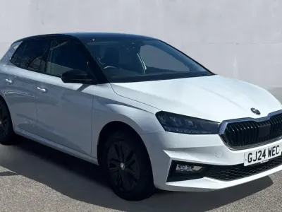 Used Skoda Fabia Colour Edition 80 HP (58 kW) 2024 Moon white metallic black magic pearl effect Hatchback