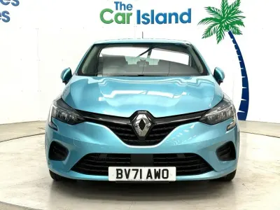 Used Renault Clio Iconic 90 HP (66 kW) 2021 Blue Hatchback