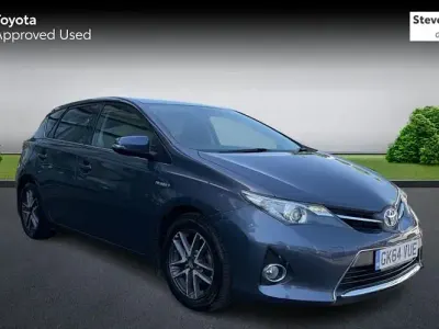 Used Toyota Auris Hybrid