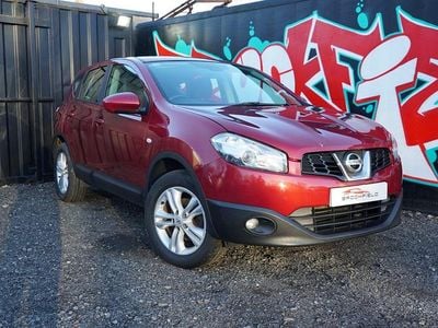 Red Used 2013 Nissan Qashqai Acenta SUV | £3,395 (Fair price)