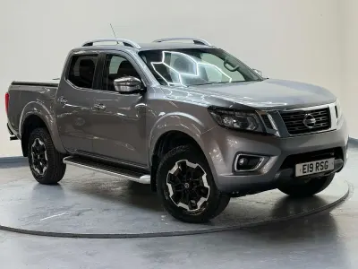 Used Nissan Navara Tekna 190 HP (139 kW) 2021 Grey Pickup