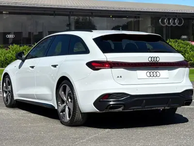 Used Audi A5 Advanced 200 HP (147 kW) 2026 White Estate