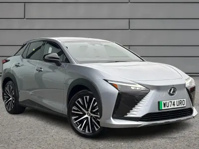 Usado Lexus RZ 300e 150 kW (204 CV) 2024 Plateado SUV