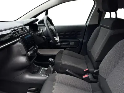 Used Citroën C3 PureTech 83 HP (61 kW) 2023 Cumulus grey Hatchback
