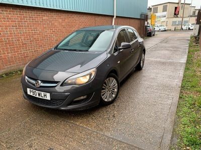 used Vauxhall Astra 1.6i 16V Excite 5dr