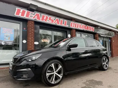 Używany Peugeot 308 GT-line 130 KM (95 kW) 2018 Czarny Hatchback