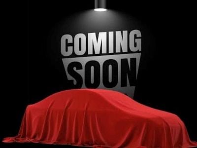 Used Toyota iQ 68 HP (50 kW) 2012 Orange Hatchback