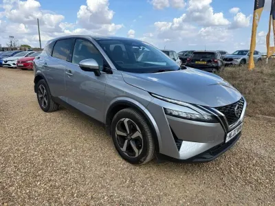 Used Nissan Qashqai N-Connecta 140 HP (102 kW) 2022 Silver SUV