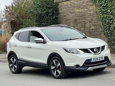 Used Nissan Qashqai N-TEC 2015 White SUV
