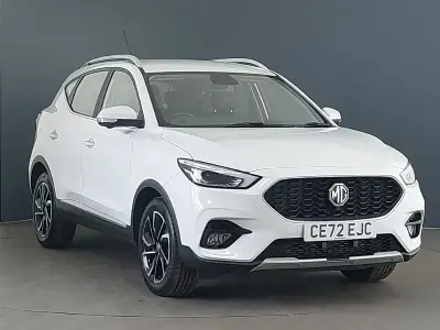 Używany MG ZS Exclusive 111 KM (81 kW) 2022 Biały SUV