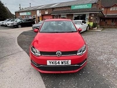 Used VW Polo SE 60 HP (44 kW) 2014 Red Hatchback