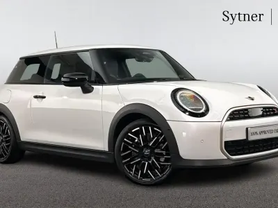 Used Mini Cooper S Hatch 201 HP (147 kW) 2024 White Hatchback