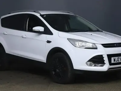 Second-hand Ford Kuga Titanium 140 CP (102 kW) 2014 Alb SUV