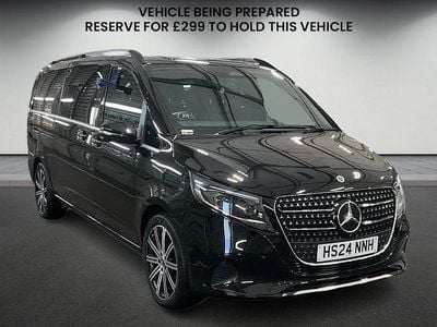 Used Mercedes V300 Premium 237 HP (174 kW) 2024 Obsidian black MPV
