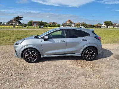 Używany Ford Puma ST-Line 2024 Srebrny SUV