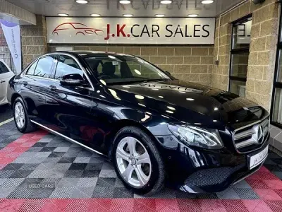 Used Mercedes E220 Premium 192 HP (141 kW) 2016 Black Sedan